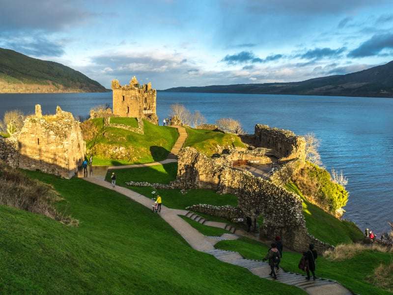 Best Highland Tours - Urquhart Castle Loch Ness - Grant Driving Tours